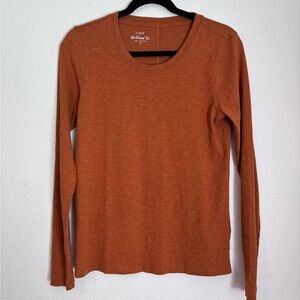 J. Crew Women's Long Sleeve Girlfriend Tee Crewneck in Burnt Orange Size S NWT